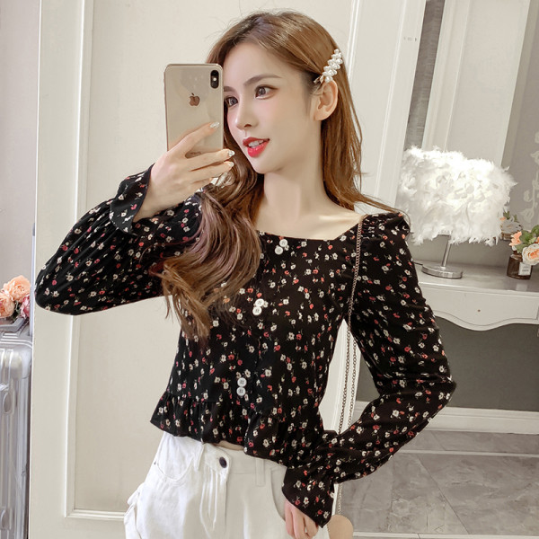 Cămașă casual de damă cu nasturi, model floral și guler clasic