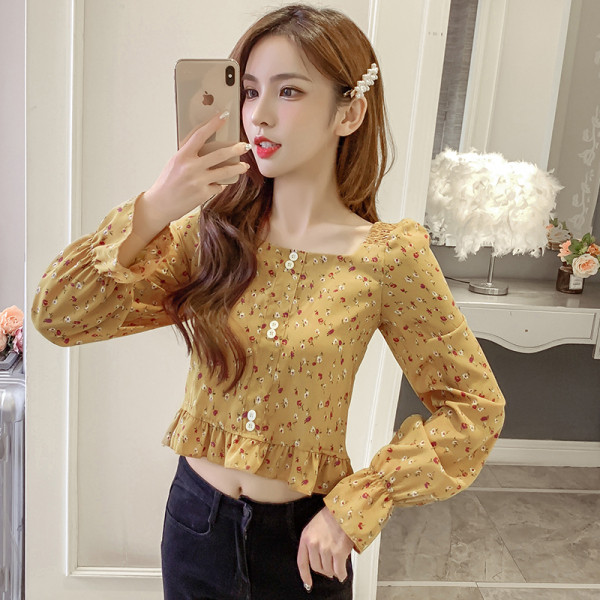 Cămașă casual de damă cu nasturi, model floral și guler clasic