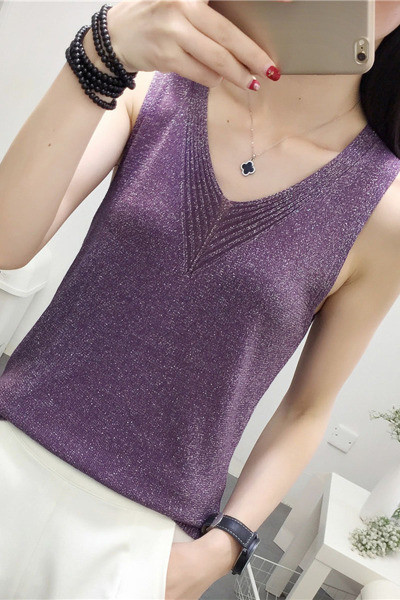 Laisvalaikio moteriškos kelnės su špico iškirpte ir blizgiu efektu