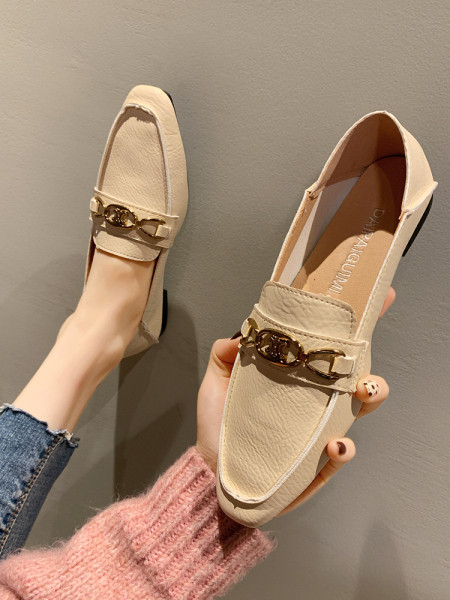 Laisvalaikio moteriški odiniai batai su metaliniu elementu