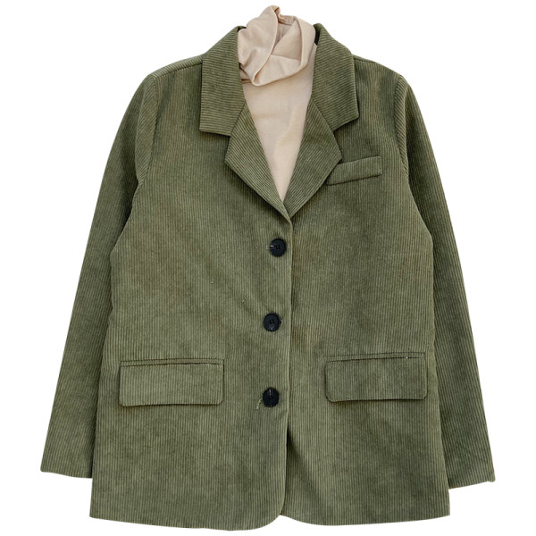 Moderna ženska jakna od samta na gumbe