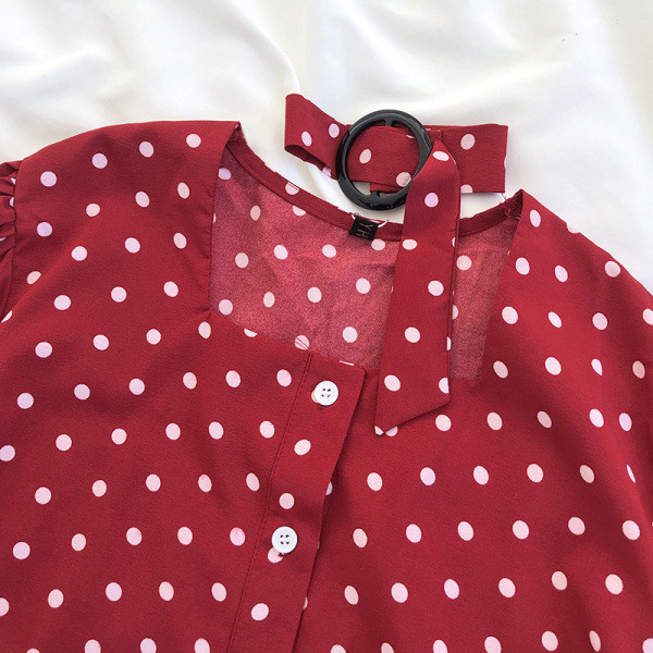 Cămașă de primăvară de damă cu buline cu decolteu pătrat + choker