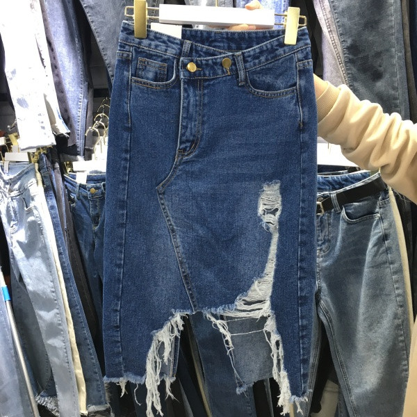 Fusta dama din denim model asimetric si motive rupte