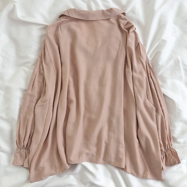 Plats sieviešu rozā krekls ar špica kakla izgriezumu