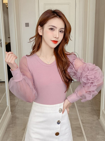 Jauna modeļa sieviešu ikdienas blūze ar tilla piedurknēm un ovālu kakla izgriezumu