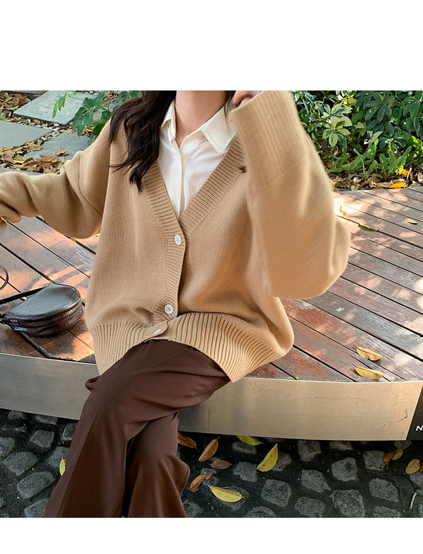 Vesta lata de dama cu decolteu in V