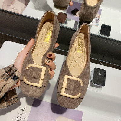 Moteriški laisvalaikio batai iš eko zomšos su metaline sagtimi