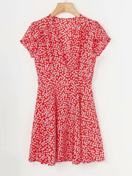 Rochie scurta de dama casual cu decolteu adanc cu puncte albe