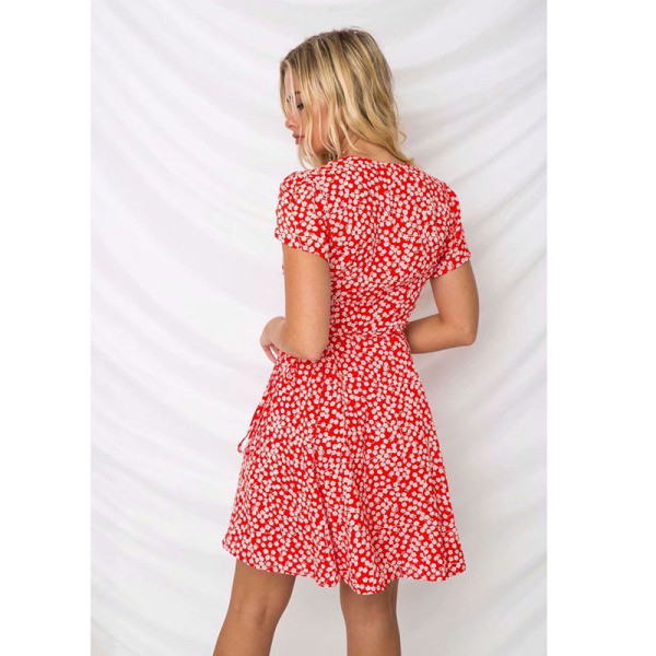 Rochie scurta de dama casual cu decolteu adanc cu puncte albe