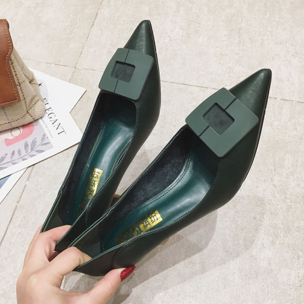 Moodsad naiste sussid õhukese 7 cm kontsaga - terava otsaga mudel