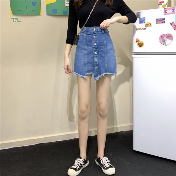 Lühike asümmeetriline nööpidega teksaseelik