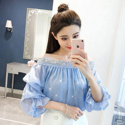 Šiuolaikinė moteriška palaidinė su laivelio iškirpte, blizgučiais ir 3/4 rankovėmis