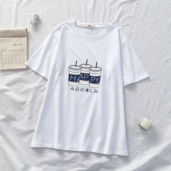 Sieviešu t-krekls ar ovālu kakla izgriezumu un aplikāciju