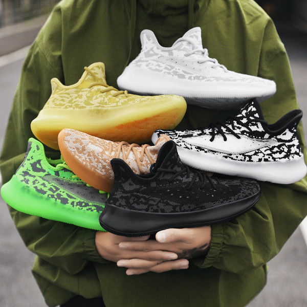 Alkalmi férfi tornacipő textilből, fűzővel, lapos talppal