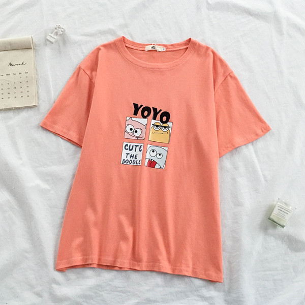 Új modell női póló kerek nyakkivágással és rátéttel