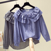 Prugasta ženska bluza s dugim rukavima, ovalnim izrezom i vezicama