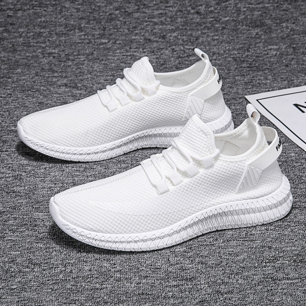 Alkalmi férfi tornacipő textilből, lapos talppal és fűzővel