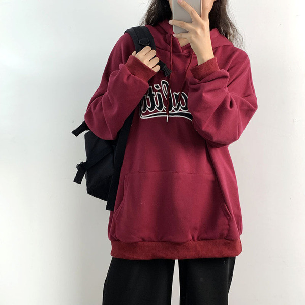 Moteriškas sportinis megztinis su raštu