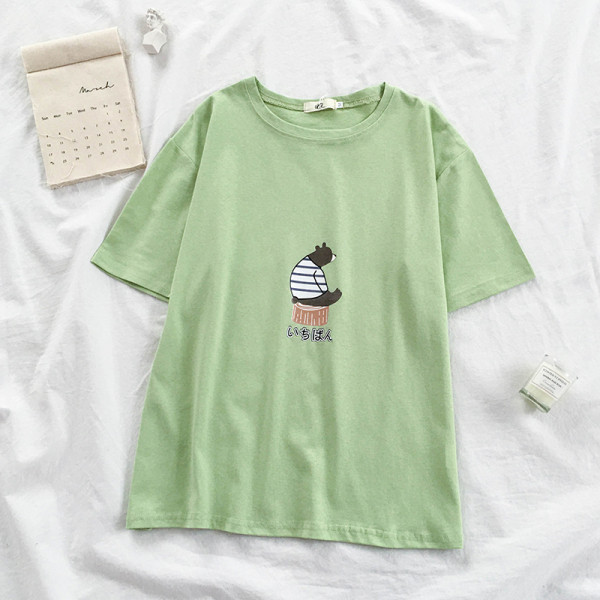 Tricou larg de dama cu aplicatie si decolteu rotund