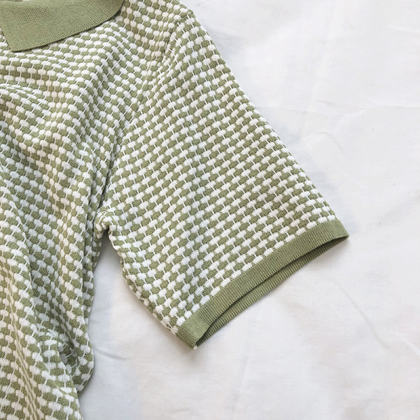 Zöld retro női ruha ovális nyakkivágással