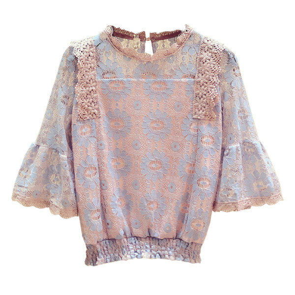 Bluza de dama din dantela model nou cu decolteu oval si maneci lotus