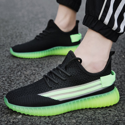 Vyriški laisvalaikio tekstiliniai sportbačiai su raišteliais