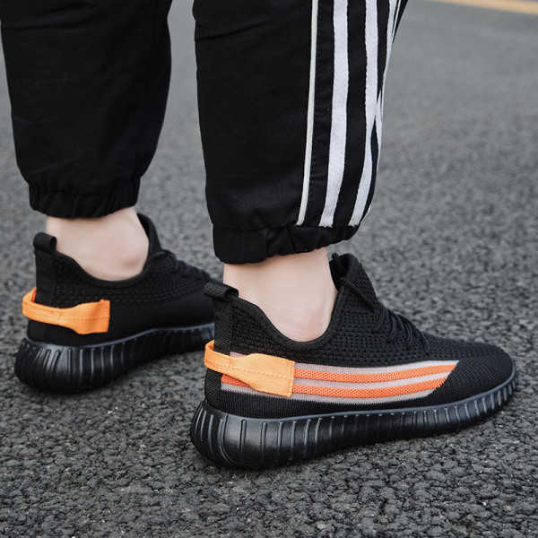 Vyriški laisvalaikio tekstiliniai sportbačiai su raišteliais