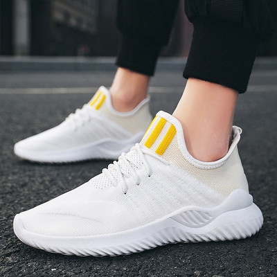 Vyriški laisvalaikio sportbačiai lygiu tekstiliniu padu