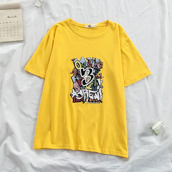 Moteriški platūs marškinėliai apvalia iškirpte ir trumpomis rankovėmis