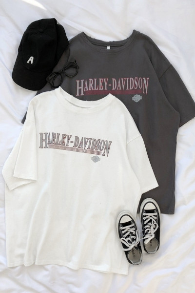 Tricou dama cu decolteu oval si imprimeu