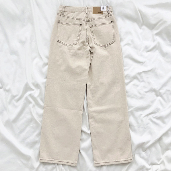 Moteriški džinsai aukštu liemeniu