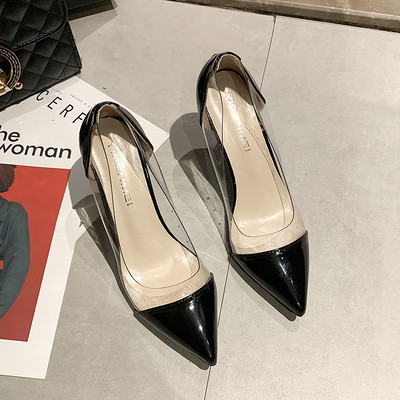 Modernūs moteriški odiniai batai plonais kulnais