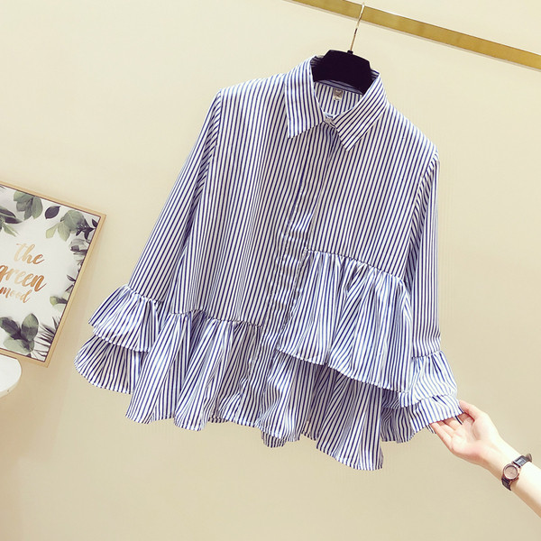 Naujo modelio dryžuoti moteriški marškiniai klasikine apykakle ir plačiomis lotoso rankovėmis