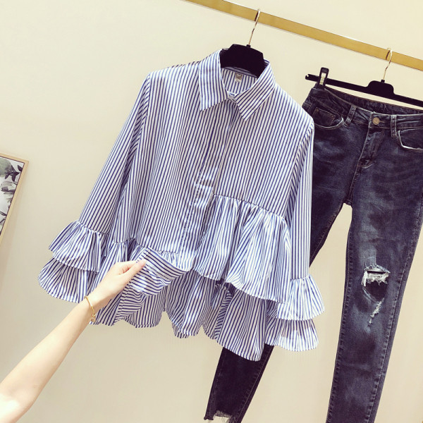 Naujo modelio dryžuoti moteriški marškiniai klasikine apykakle ir plačiomis lotoso rankovėmis