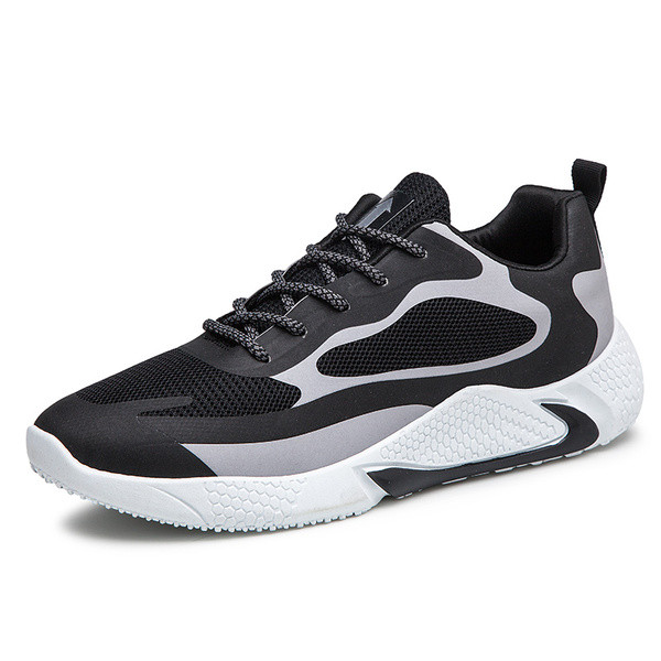 Casual meeste hingavad tossud paelte ja lameda tallaga