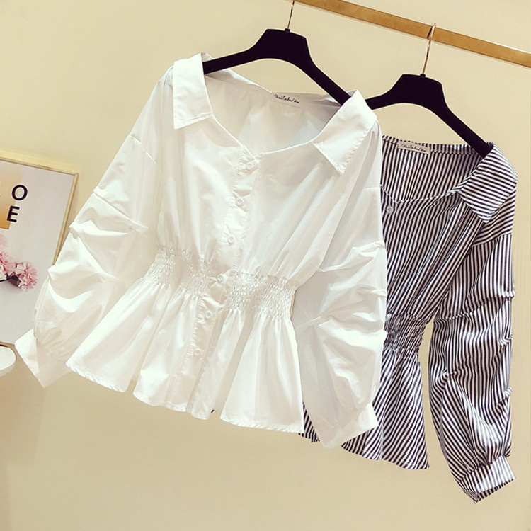 Naiste triibuline särk spitsikaelusega ja pikkade varrukatega