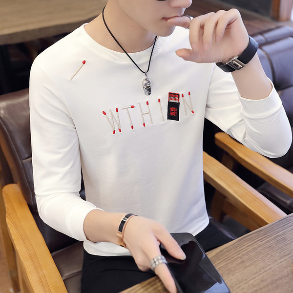 Lezser férfi blúz kerek nyakkivágással és hímzéssel