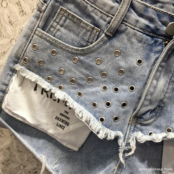 Sieviešu vasaras džinsu šorti ar metāla kniedēm