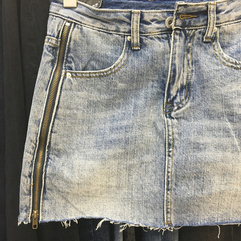 Moteriškas vasarinis džinsinis sijonas su užtrauktuku šone