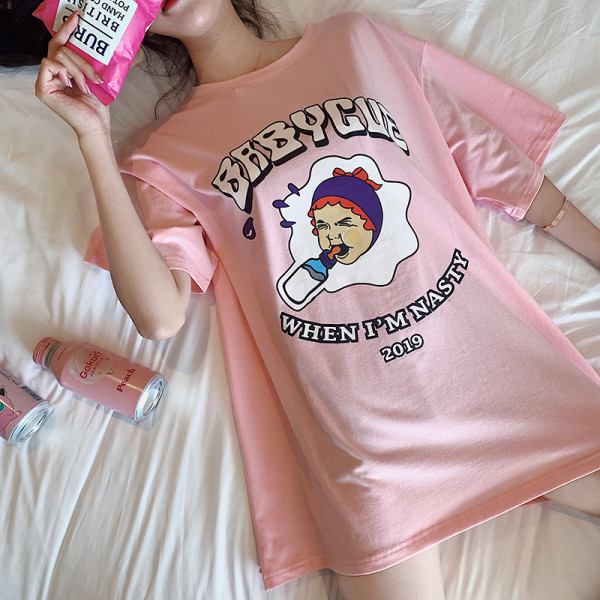 Moteriški laisvalaikio rožiniai marškinėliai su aplikacijomis