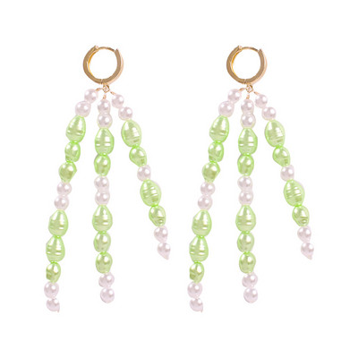 Kabantys moteriški perliniai auskarai