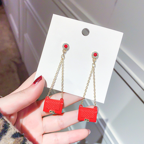 Šiuolaikiški moteriški maišelio formos auskarai