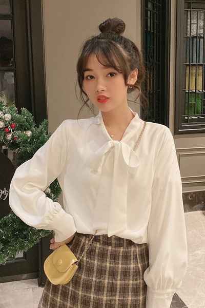 Moteriški marškiniai su kaspinu ir ilgomis rankovėmis - naujas modelis