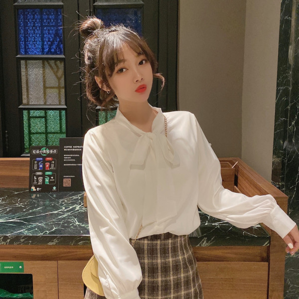 Moteriški marškiniai su kaspinu ir ilgomis rankovėmis - naujas modelis