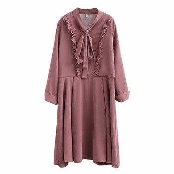 Moderni moteriška trumpa suknelė ilgomis rankovėmis ir kaspinu