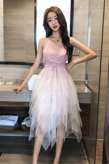 Rochie moderna de dama cu bretele subtiri si tul