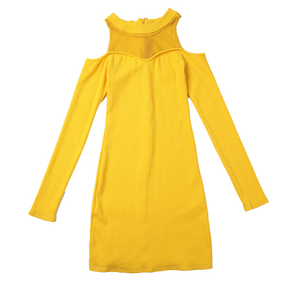 Modern női ruha csupasz váll és hosszú ujjú