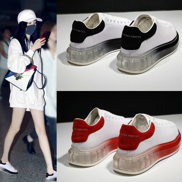 Tenisi actuali de dama cu talpa inalta colorata