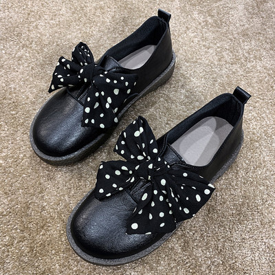 Moteriški laisvalaikio odiniai batai su kaspinu