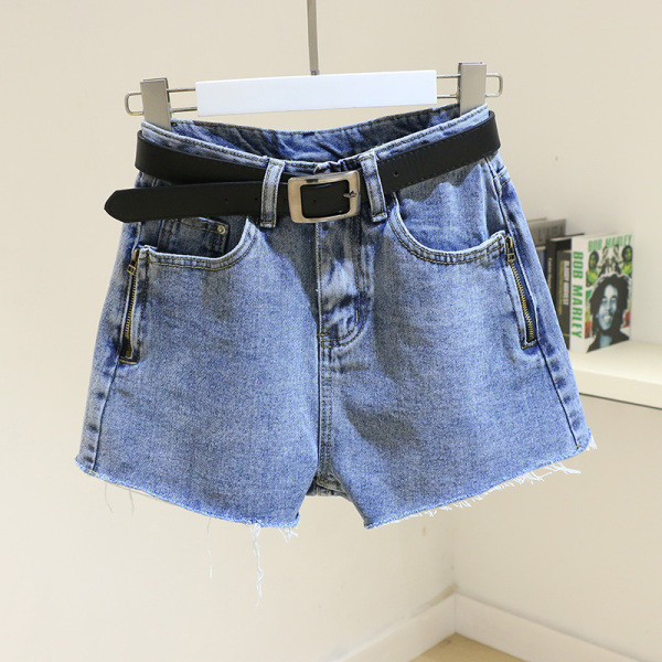 Ikdienas sieviešu šorti ar rāvējslēdzējiem